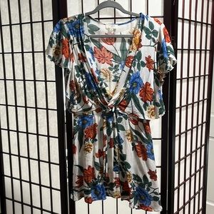Umgee floral dress size small